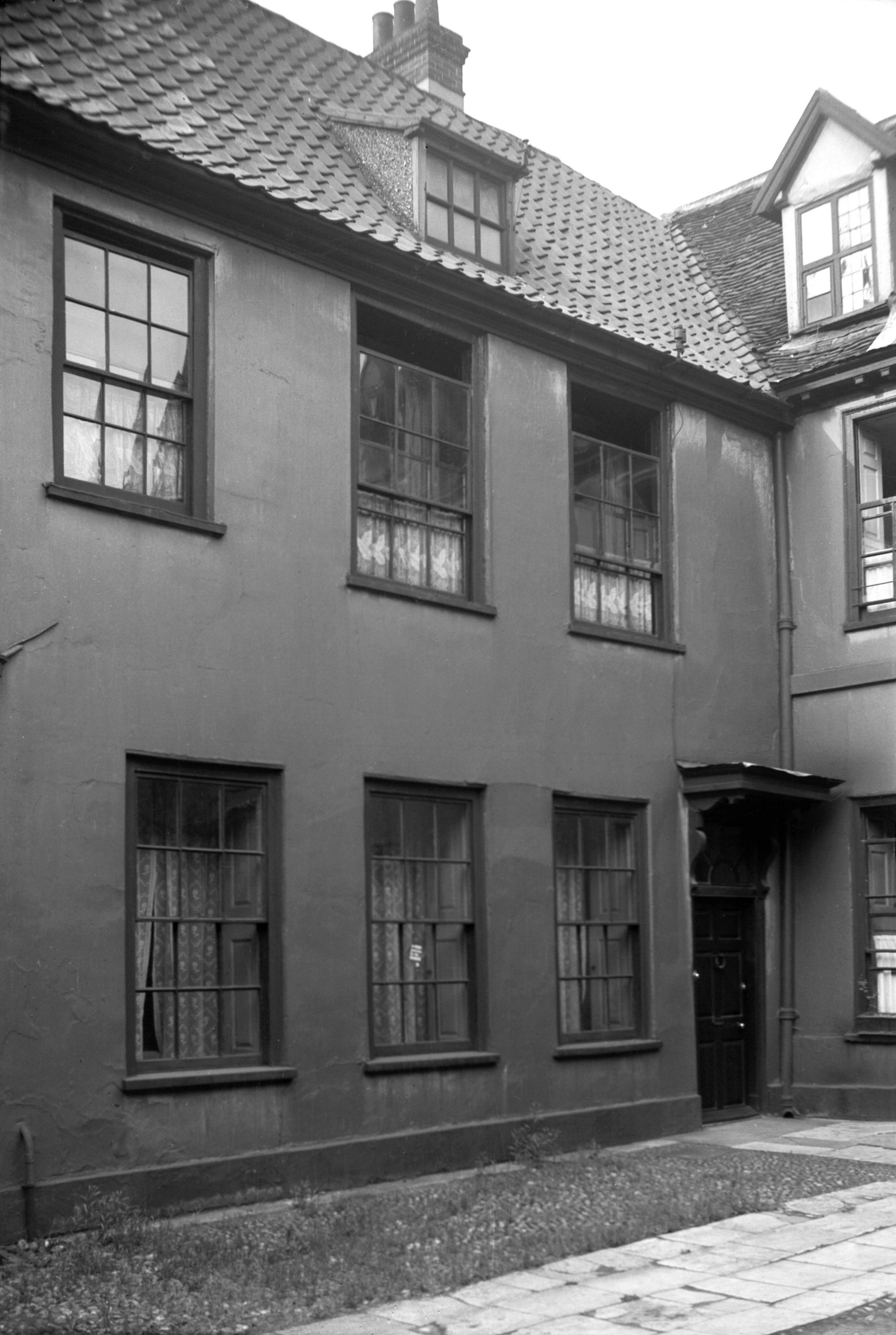 Magdalen Street to Mansfield Lane